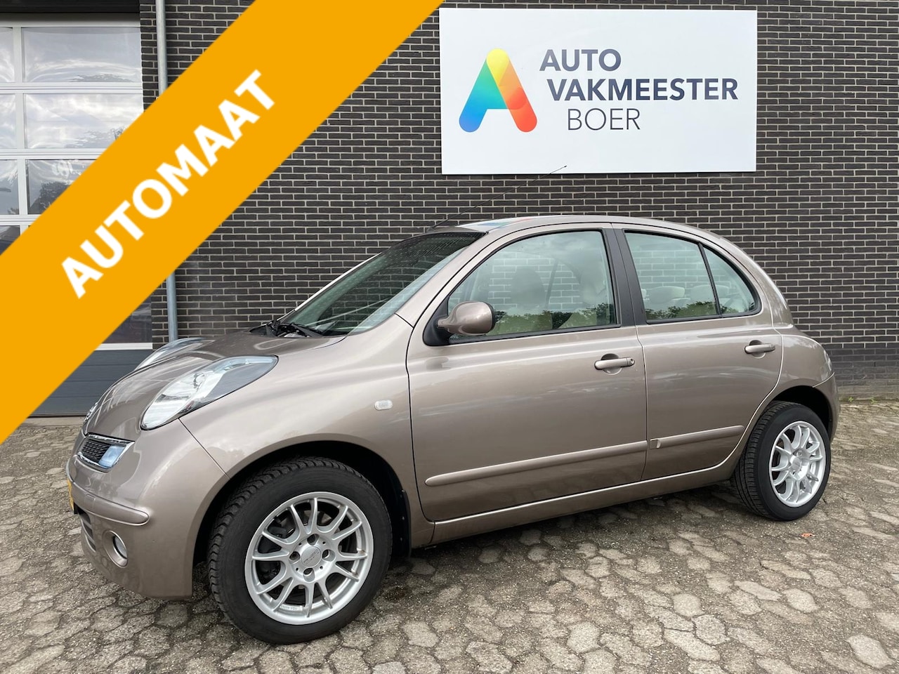 Nissan Micra - 1.4 5DR AUT - AutoWereld.nl