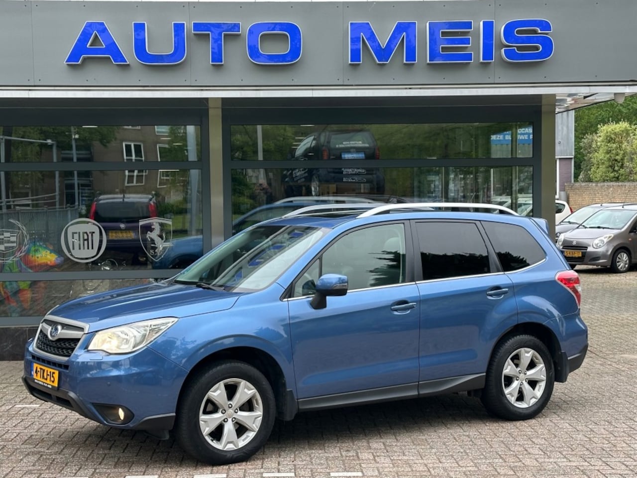 Subaru Forester - 2.0 Executive Automaat Cruis Panorama Leer Camera Trekhaak - AutoWereld.nl