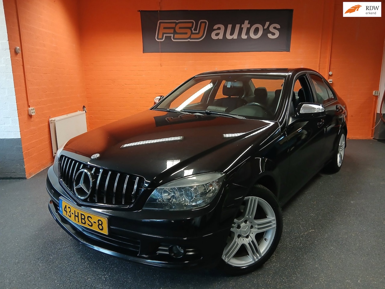 Mercedes-Benz C-klasse - 180 K / AUTOMAAT / AIRCO / CRUISE!! - AutoWereld.nl