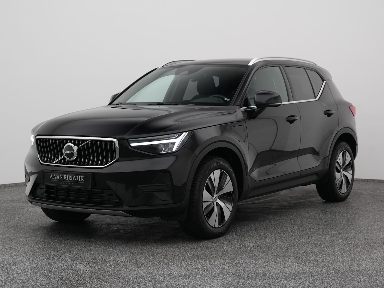 Volvo XC40 - 1.5 T4 Recharge Inscription Expression | CAMERA | KEYLESS - AutoWereld.nl