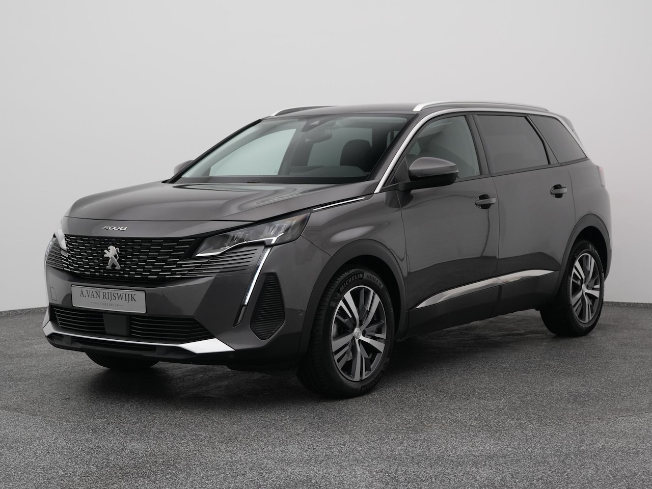 Peugeot 5008 - 1.2 PureTech 130 PK Automaat Allure 7-Pers | CAMERA | KEYLESS | CARPLAY - AutoWereld.nl