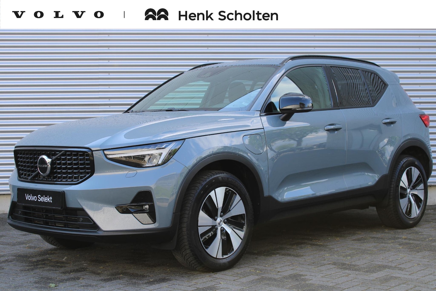 Volvo XC40 - T4 Plug-in hybrid Plus Dark | Verwarmbare voorstoelen en stuurwiel | Adaptieve cruise cont - AutoWereld.nl