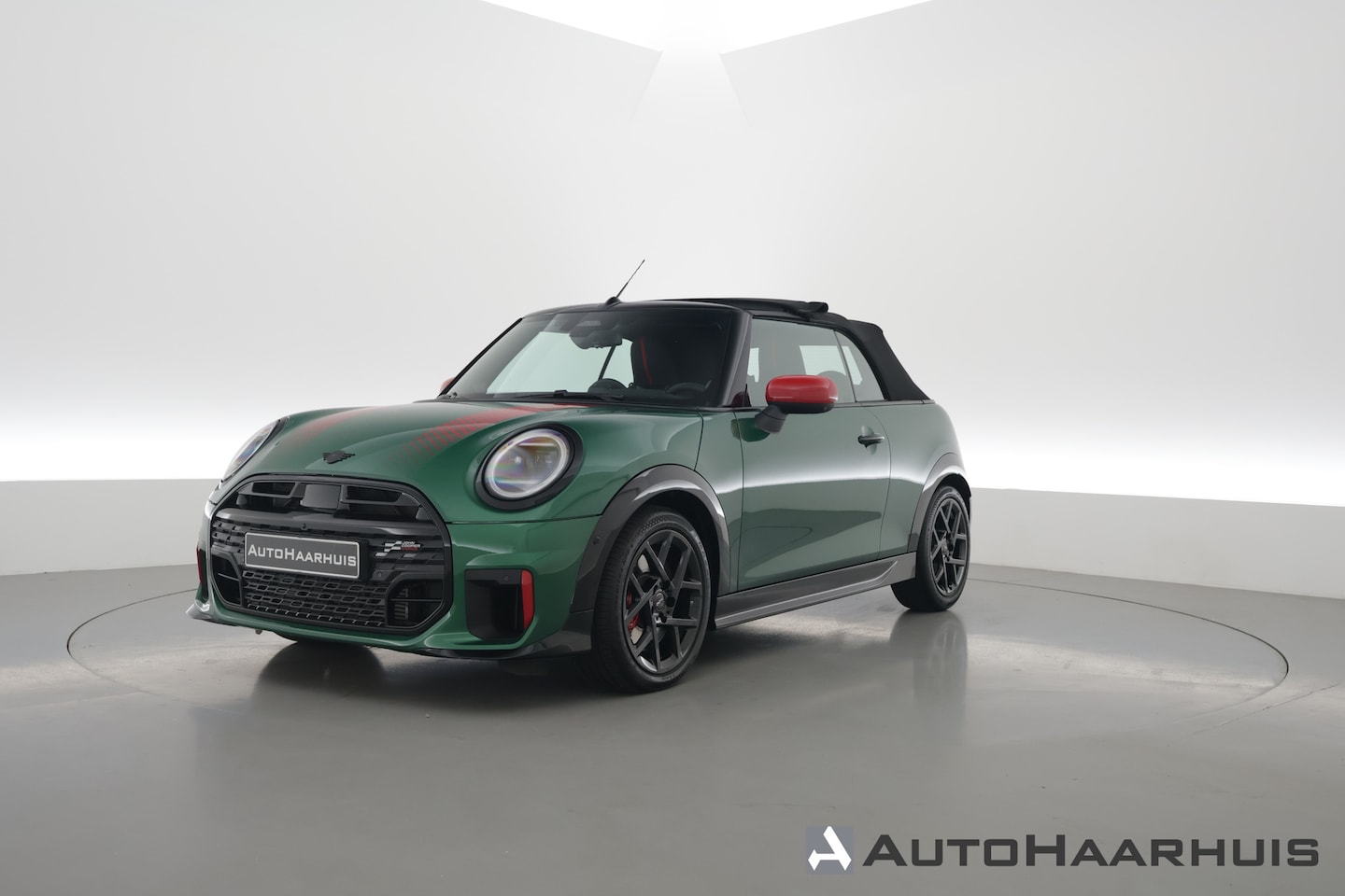 MINI Cabrio - Mini 2.0 JCW John Cooper Works XL | British Racing Green | 360cam | HUD | H&K Audio | Memo - AutoWereld.nl