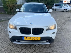 BMW X1 - SDrive18i ((( NIEUWE APK )))