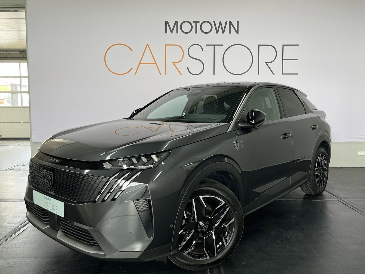 Peugeot e-3008 - 1.2 HYbrid 145e GT Line 360 Camera Elek. Achterkep Massage Stoelen - AutoWereld.nl