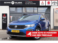 Volkswagen T-Roc - 1.5 TSI Style Business Trekhaak | Carplay | Blindspot | Adaptive