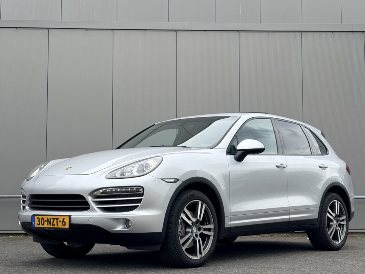 Porsche Cayenne - 3.6 btw auto, nap, panoramadak - AutoWereld.nl