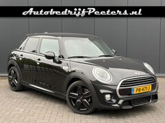MINI Cooper - 1.5 JCW pakket Leder Navi LED PDC Cruise NL-auto