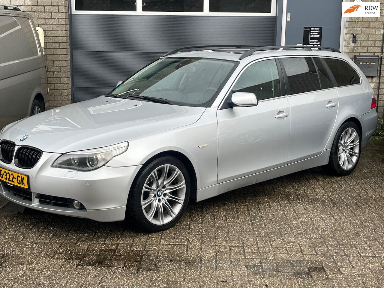 BMW 5-serie Touring - 535d leer Pano trekhaak APK 23-1-2027 - AutoWereld.nl
