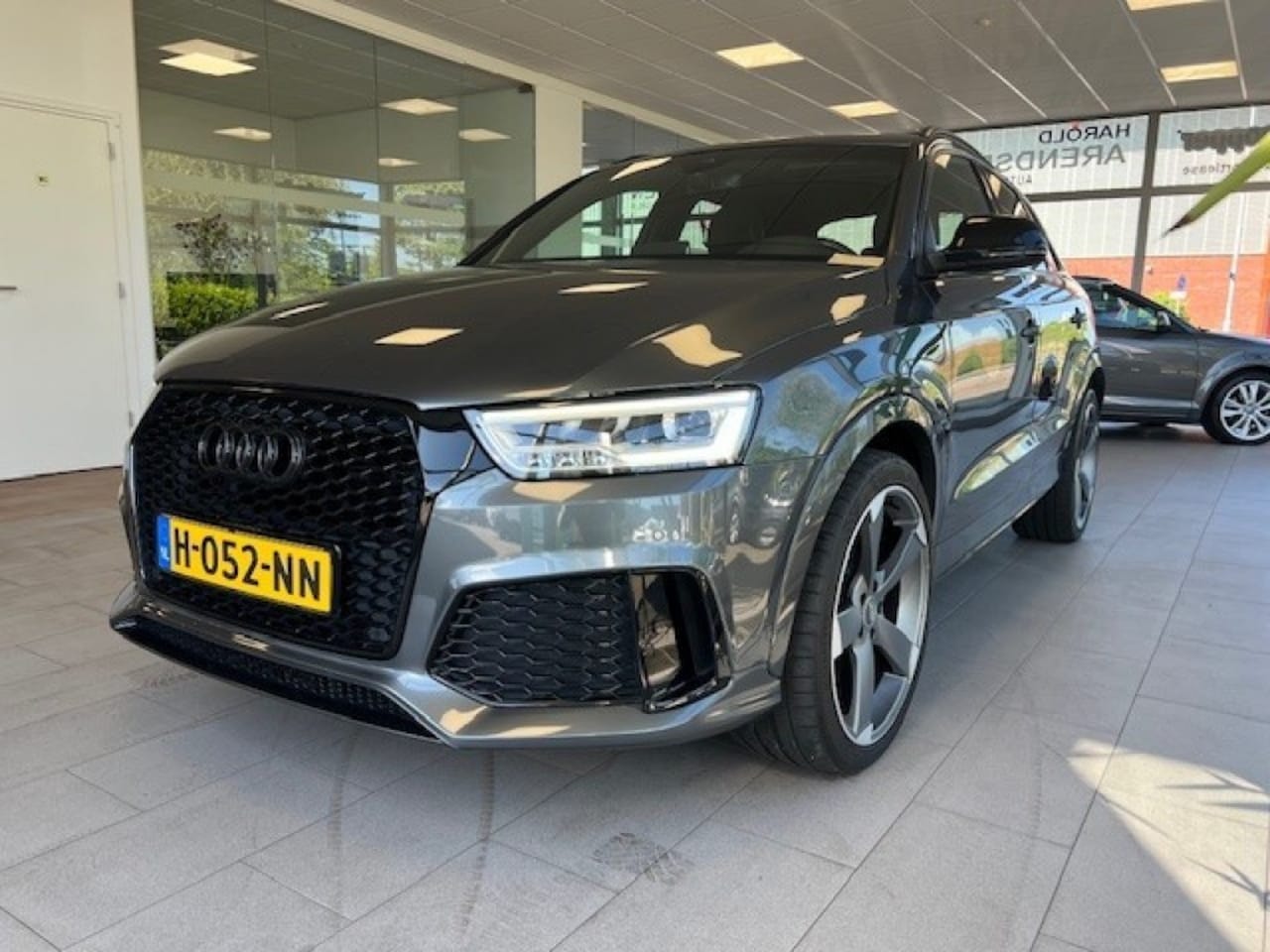Audi Q3 - 2.5 TFSI RS Q3 Q PL+ - AutoWereld.nl