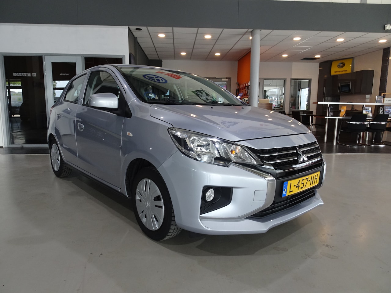 Mitsubishi Space Star - 1.2 Cool+ | Carplay | Navi | Bluetooth | Airco - AutoWereld.nl