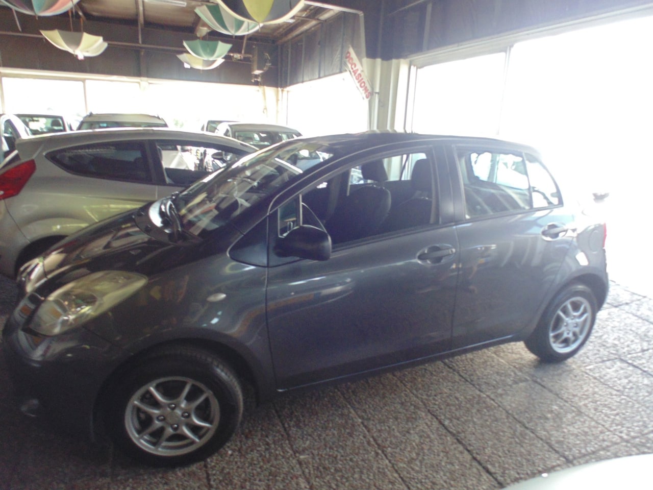 Toyota Yaris - 1.0 VVTi + MET AIRCO 5 DEURS - AutoWereld.nl
