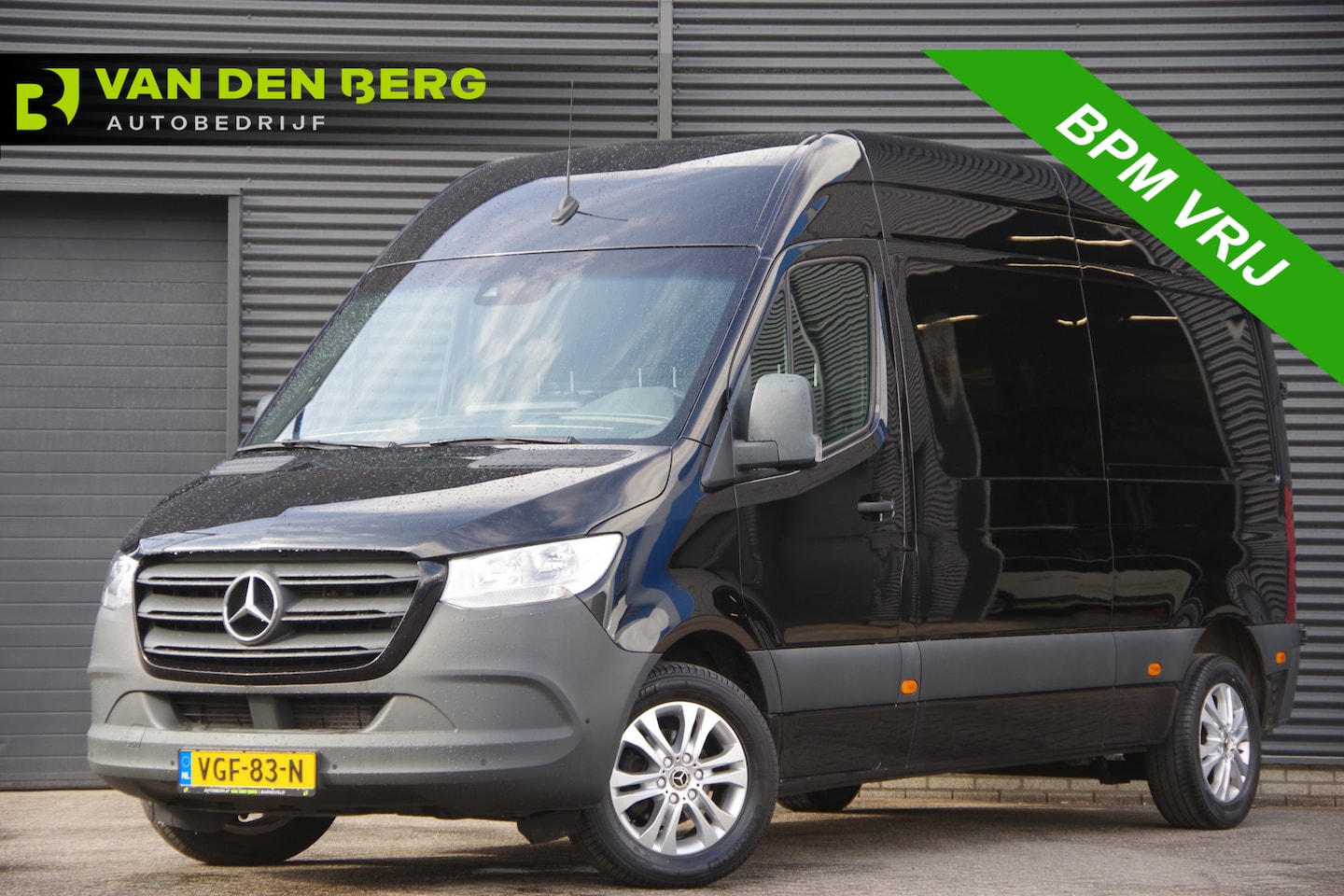 Mercedes-Benz Sprinter - 314 2.2 CDI 3.5T, L2H2 3-ZITS, AUT. CAMERA, CARPLAY, NAVI, CRUISE, CLIMA, NL AUTO, NAP - AutoWereld.nl