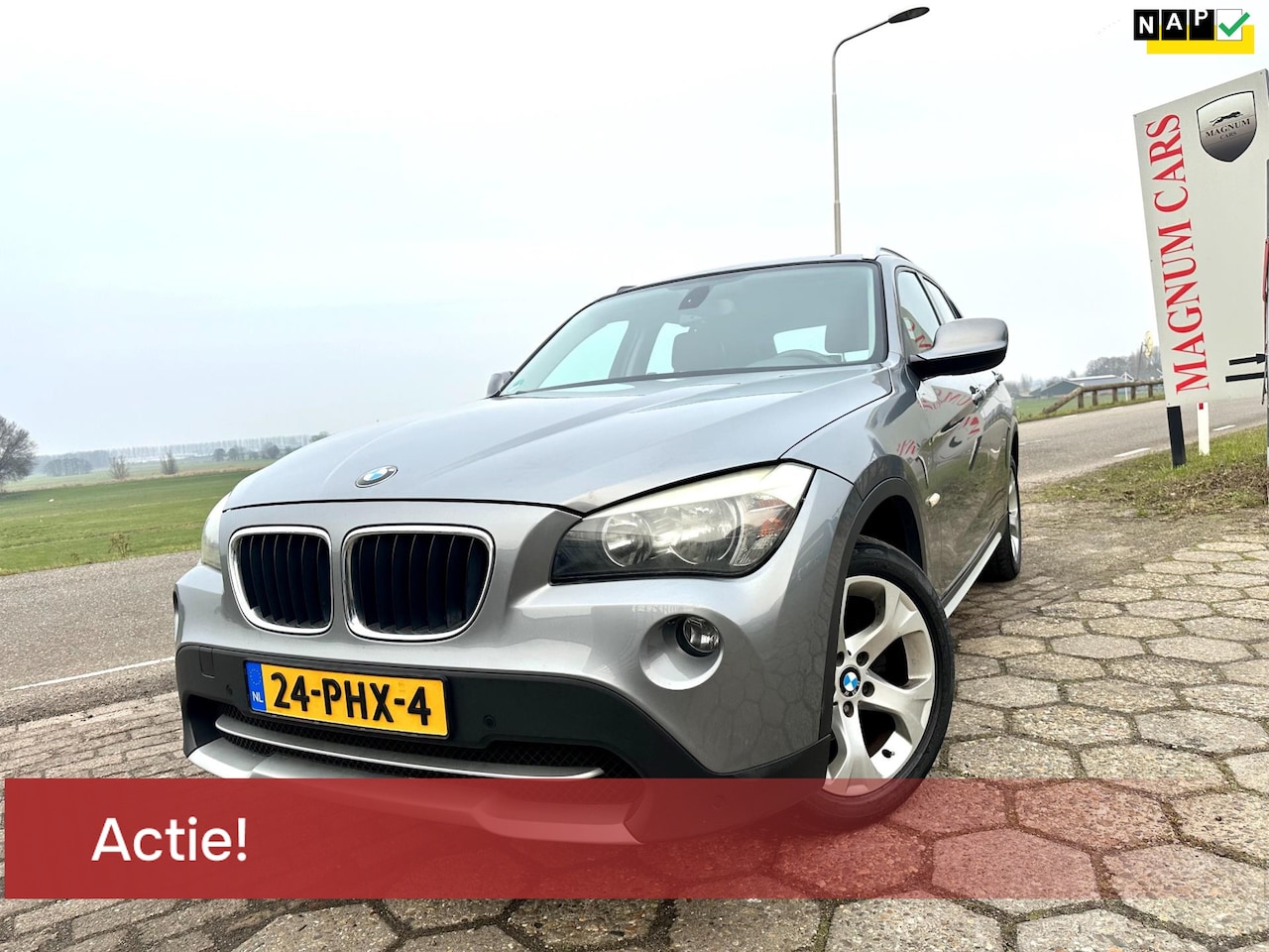BMW X1 - 18i TIJDELIJKE ACTIE: NU €500 KORTING Airco Navi Trekhaak Nw APK Velgen - AutoWereld.nl