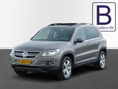 Volkswagen Tiguan - 2.0 TSI Sport&Style 4Motion /Trekh./Pano/Leder/Camera/Top onderhouden/