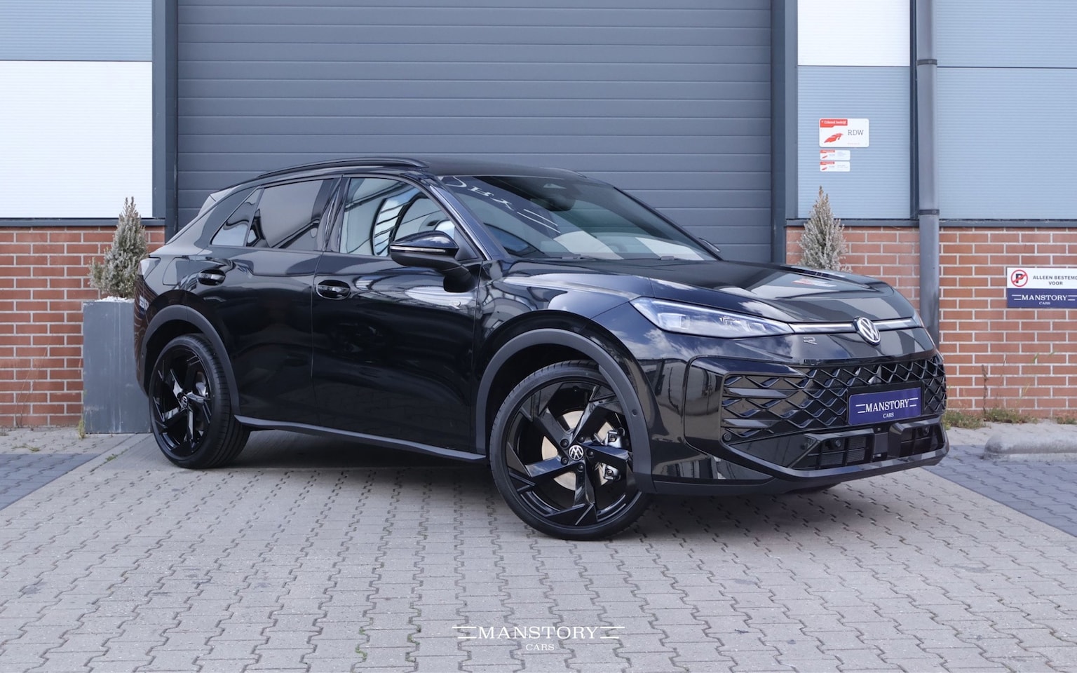 Volkswagen T-Roc - 1.5 eTsi Life First Edition 1.5 eTsi Life First Edition - AutoWereld.nl