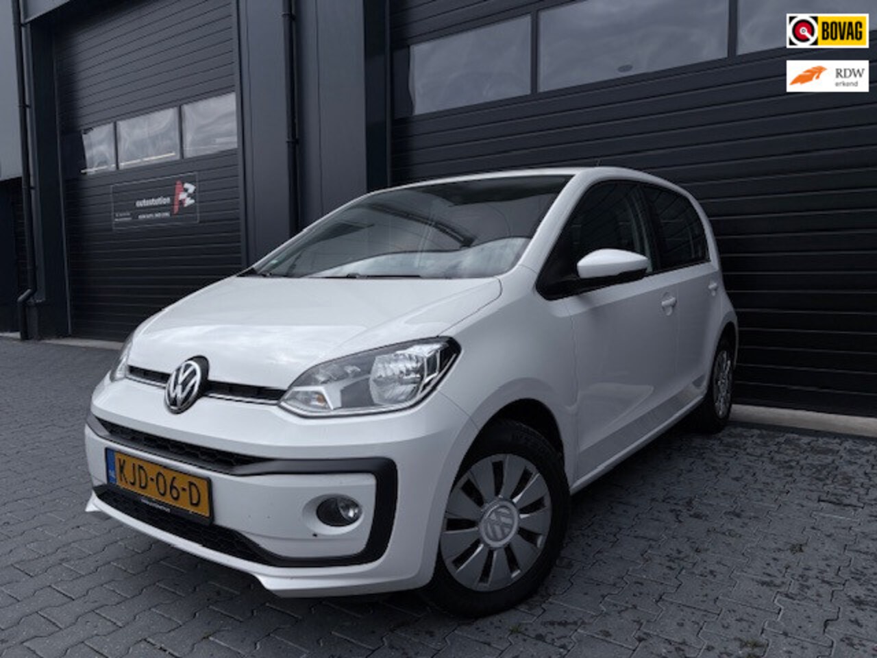 Volkswagen Up! - 1.0 BMT high up!|Stoel verw|Nette auto, dealer onderhouden. - AutoWereld.nl