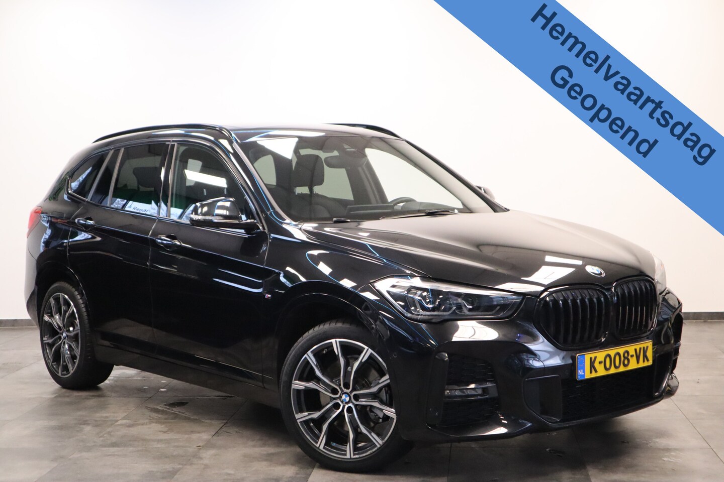 BMW X1 - sDrive20i High Executive M-sport Panoramadak PDC Trekhaak NAP Head-Up * Hemelvaartsdag geo - AutoWereld.nl