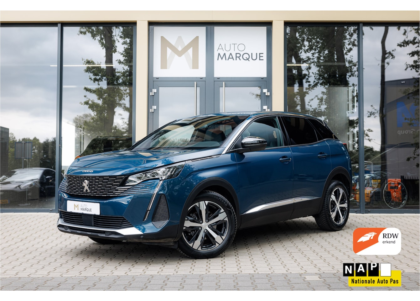 Peugeot 3008 - 1.2 PureTech 131PK Aut. | Allure | Navigatie incl. Apple CarPlay | 360 Graden Camera | Sto - AutoWereld.nl