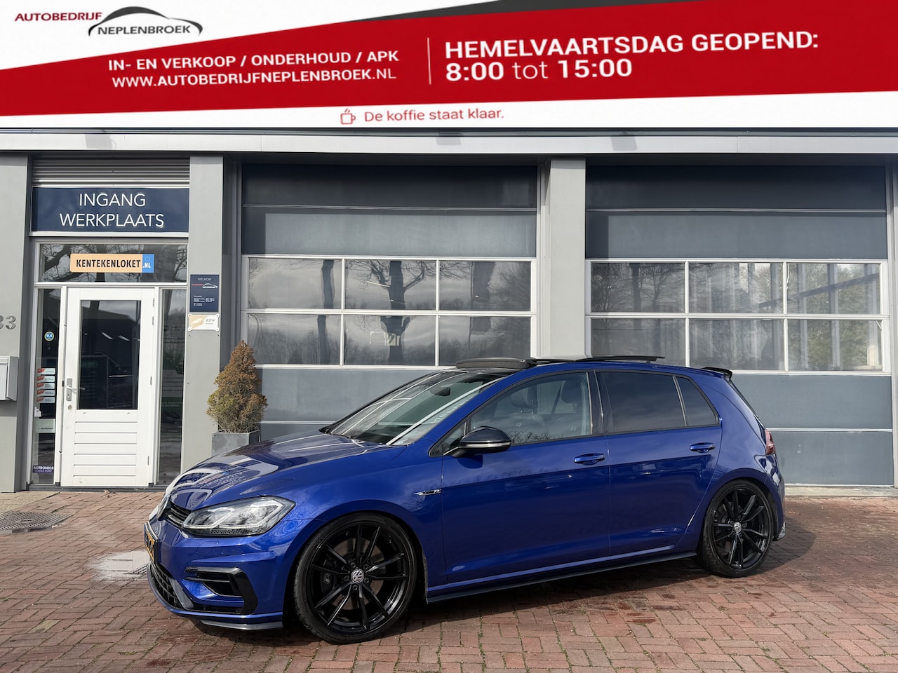 Volkswagen Golf - 2.0 TSI 4Motion R Bj 2019 km 93.000 Nap 2e eigen Automaat,19Inch,Schuifdak,Clima,Navi Bom - AutoWereld.nl