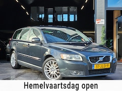 Volvo V50 - 1.8 Sport|Airco|El.Ramen|APK|Trekhaak|NAVI|NAP