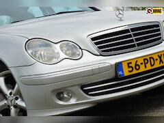 Mercedes-Benz C-klasse - 180 K. Avantgarde AUT | Brilliant Silver Metallic | Vol-Leder/Climate/Cruise/LMV/Nieuwe AP