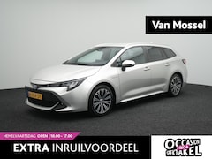 Toyota Corolla Touring Sports - 2.0 Hybrid Business Plus | Apple/Android Play | Camera | Adaptive Cruise | Keyless Go/Entr
