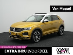 Volkswagen T-Roc - 1.5 TSI Sport Business R AUTOMAAT | PANORAMADAK | LEDER | 2X R-LINE | NAVIGATIE | PDC | CL