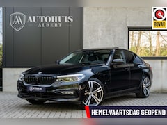 BMW 5-serie - 530e Luxury Line Pano HUD Camera Memory Massage LED