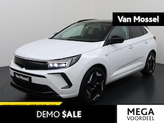 Opel Grandland - 1.6 Turbo Plug-In Hybrid 4x4 GSe | Navigatie | Parkeer camera | LM 19 inch | Apple carplay