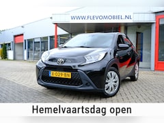 Toyota Aygo X - 1.0 VVT-i MT Play 5-drs Airco|1e Eig|Adapt.Cruise|CarPlay|Cam
