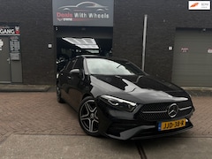 Mercedes-Benz A-klasse - 180 AMG Line