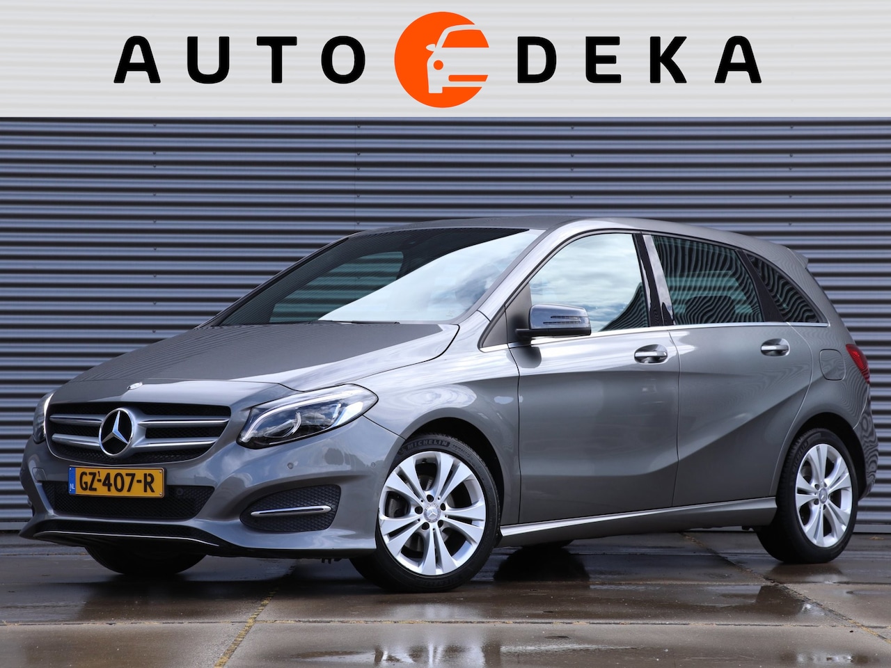 Mercedes-Benz B-klasse - 180 Ambition Automaat *Navigatie*Parkeersens.* - AutoWereld.nl