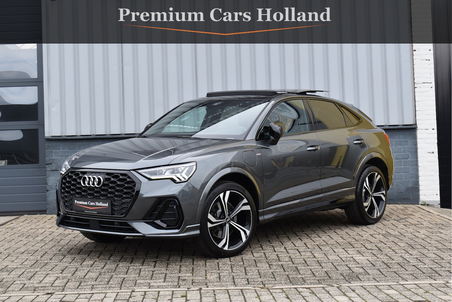 Audi Q3 Sportback - 45 TFSI e S-Line 245 Pk Pano Navi Memory Sonos Keyless 360 Camera ACC 20 Inch - AutoWereld.nl
