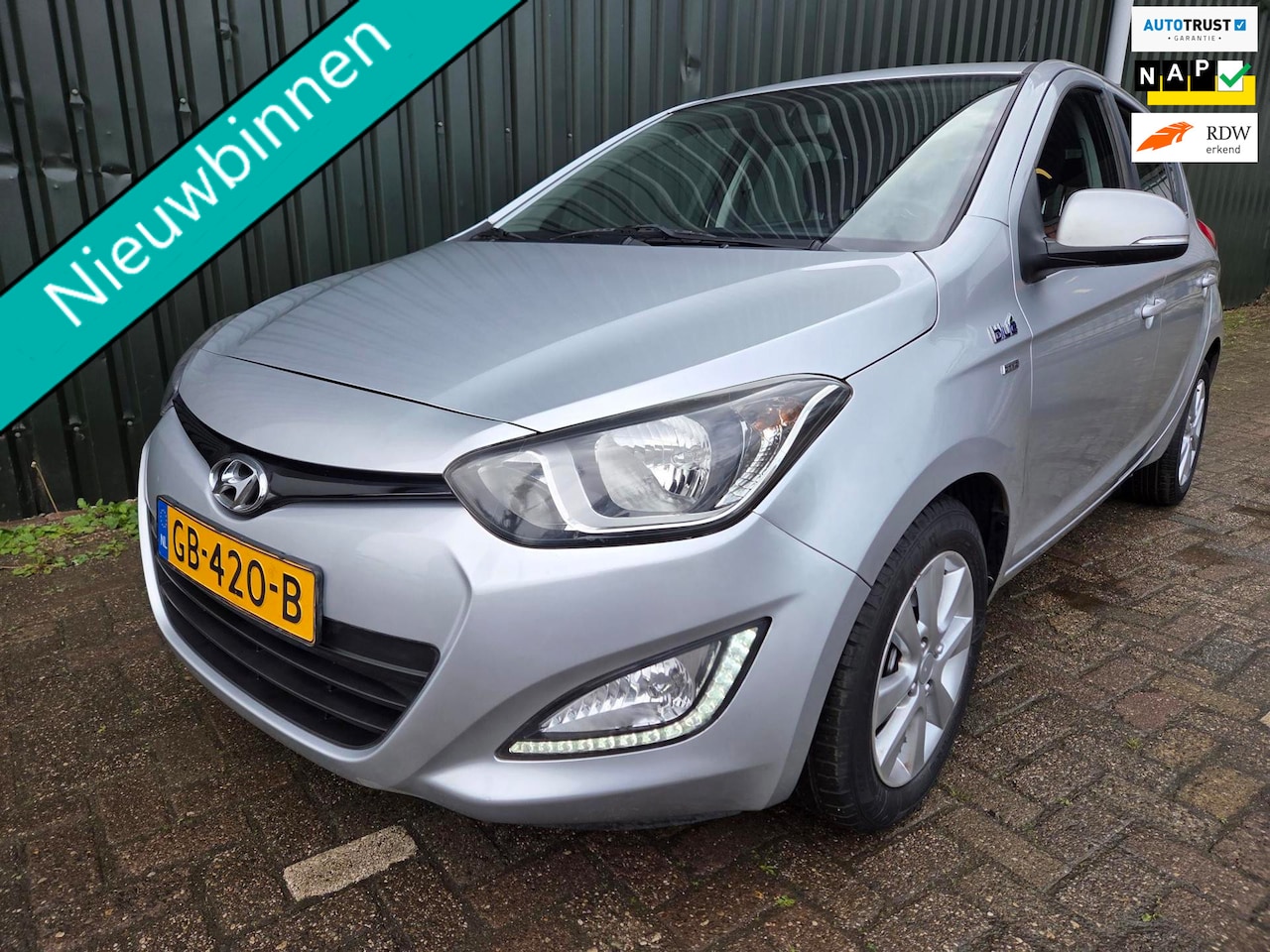 Hyundai i20 - 1.2i i-Deal 62000km!! - AutoWereld.nl