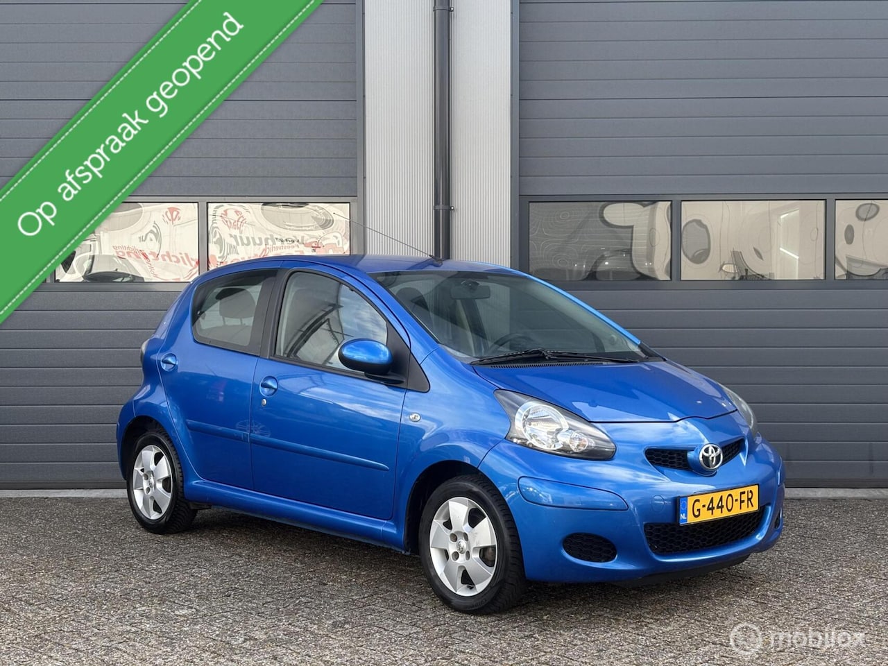 Toyota Aygo - 1.0-12V Dynamic Blue 1.0-12V Dynamic Blue / 5DRS - AutoWereld.nl