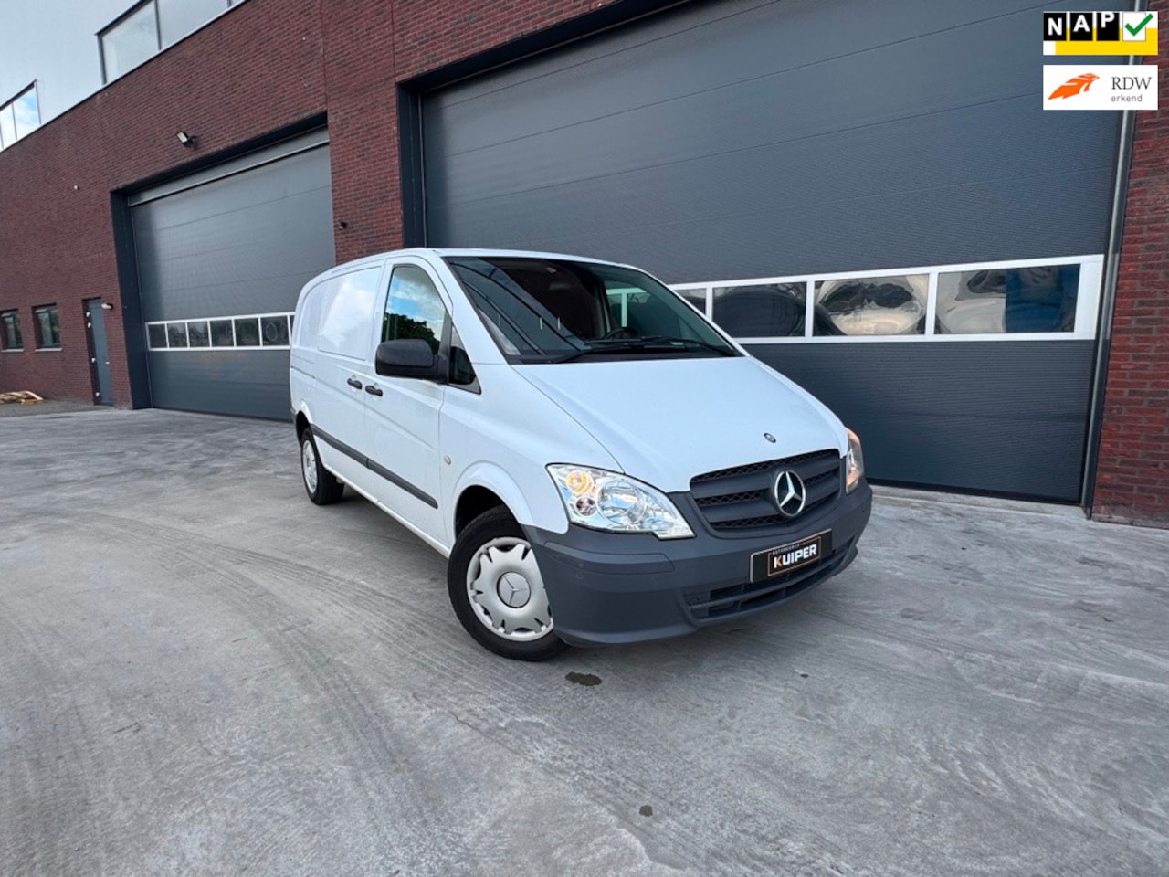 Mercedes-Benz Vito - 110 CDI 320 Functional DC Luxe Airco dubbele schuifdeur - AutoWereld.nl