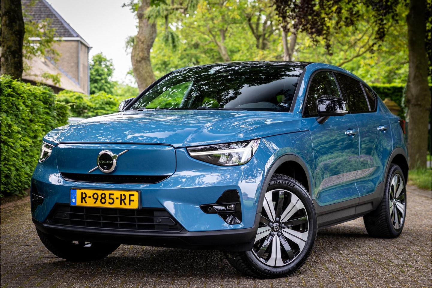 Volvo C40 - Recharge Twin Ultimate 78 kWh Panoramadak Harman Kardon 360 Camera Pilot Assist - AutoWereld.nl