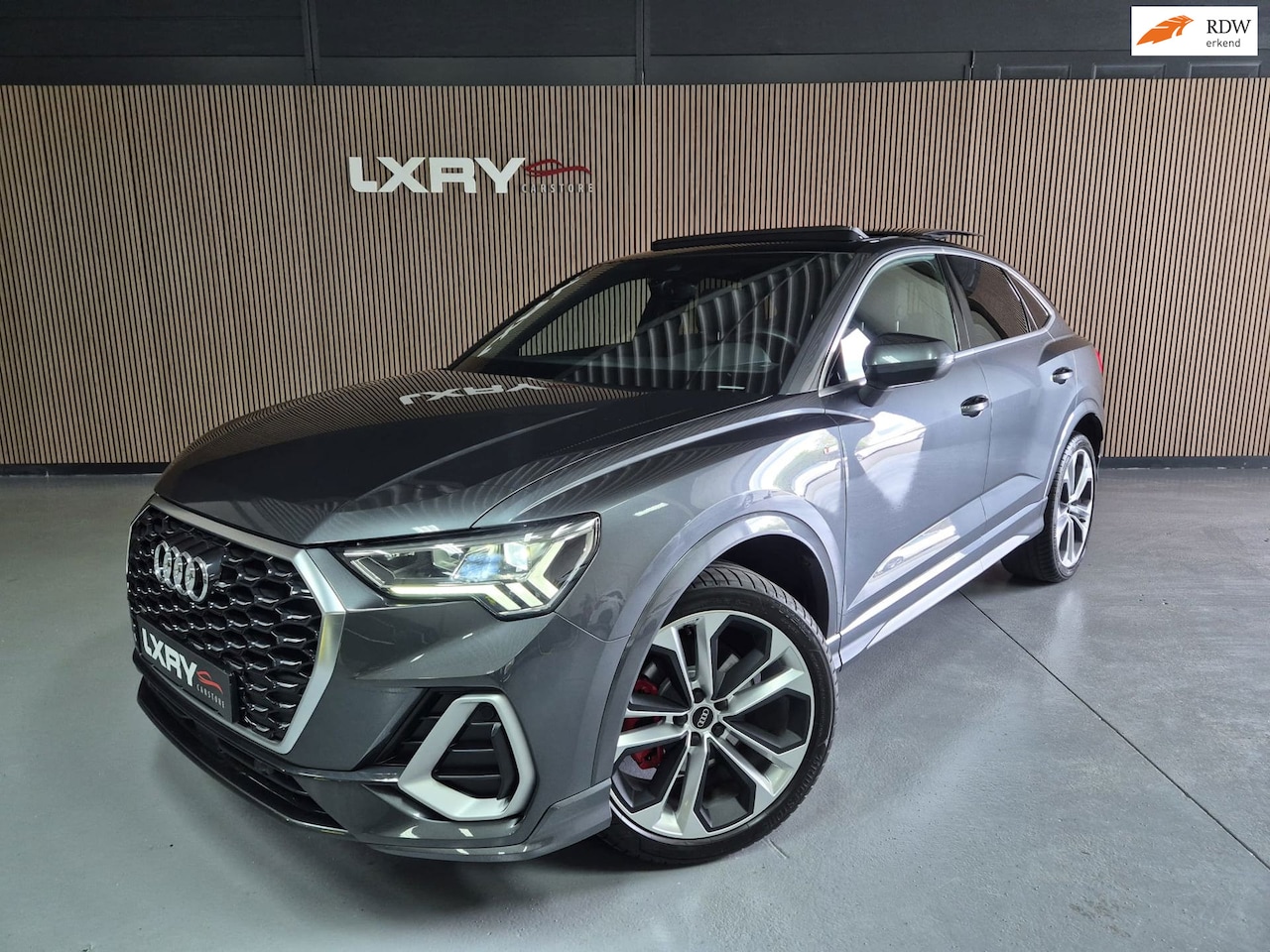 Audi Q3 Sportback - 40 TFSI quattro S Edition | Clima| Pano | Camera | Navi | Stoelverwarming | - AutoWereld.nl