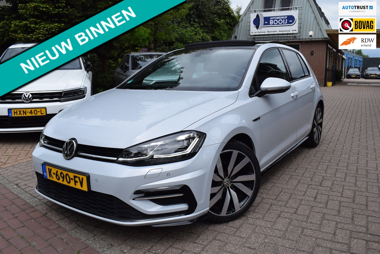 Volkswagen Golf - 1.4 TSI Highline Business R-LINE AUTOM/ PANO DAK/ADAP CRUISE/NAVI/STOELVERW/XENON/BLUETOOT - AutoWereld.nl