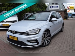 Volkswagen Golf - 1.4 TSI Highline Business R-LINE AUTOM/ PANO DAK/ADAP CRUISE/NAVI/STOELVERW/XENON/BLUETOOT