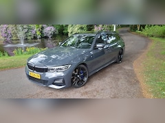 BMW 3-serie Touring - 330i High Executive Edition M-sport