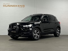 Volvo XC40 - 2.0 T4 AWD R-Design Trekhaak | Open dak | Stoelverwarming | Achteruitrij camera | Leder |