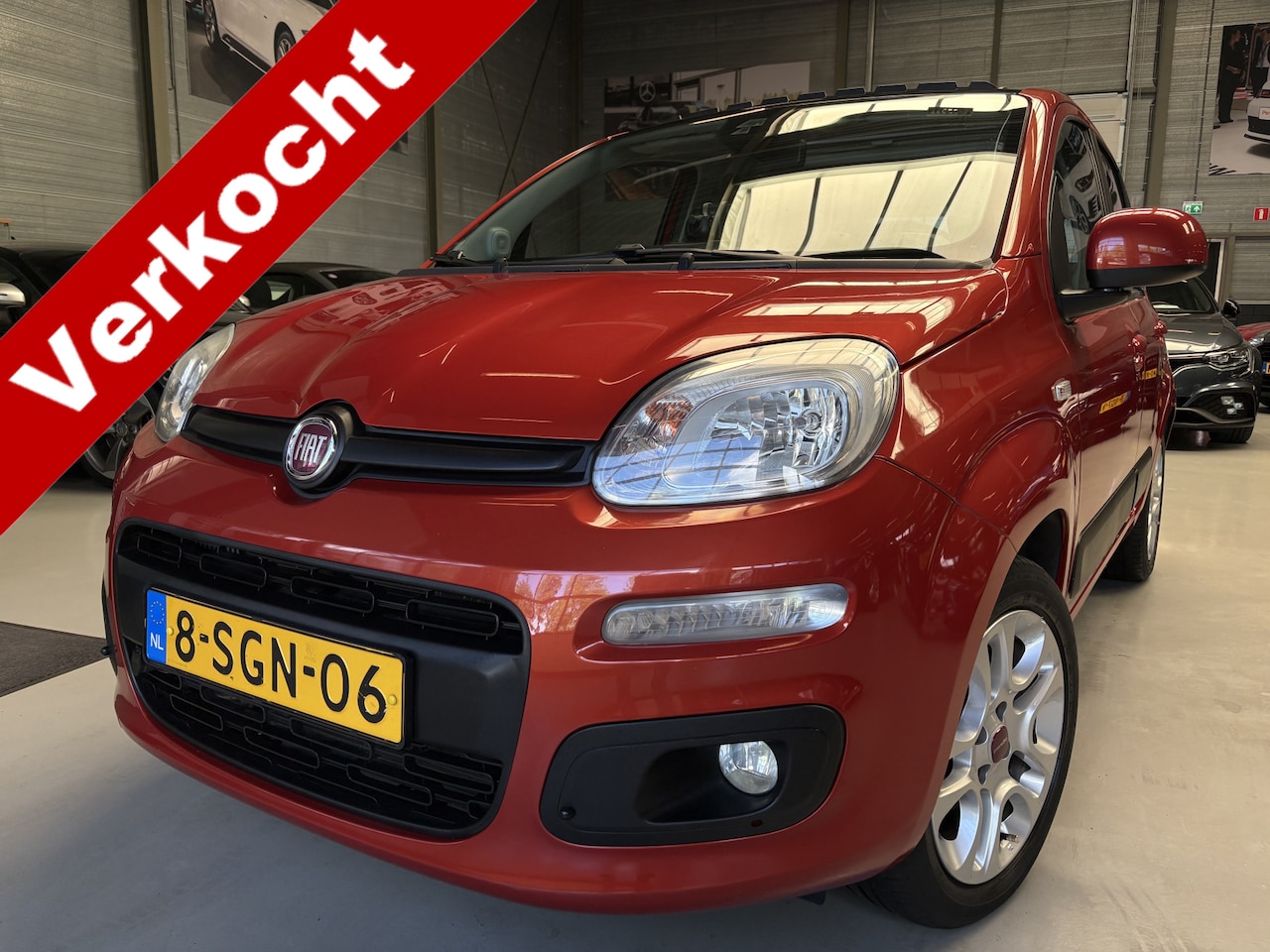 Fiat Panda - 0.9 TwinAir Lounge Cruise, Leder, Navi, Pano - AutoWereld.nl