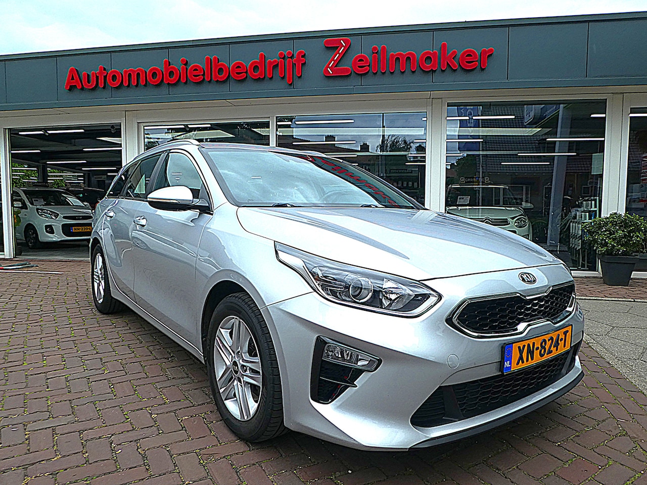 Kia Cee'd Sportswagon - Ceed 1.0 T-GDi DynamicLine Navi, Carplay, Android, Trekhaak - AutoWereld.nl