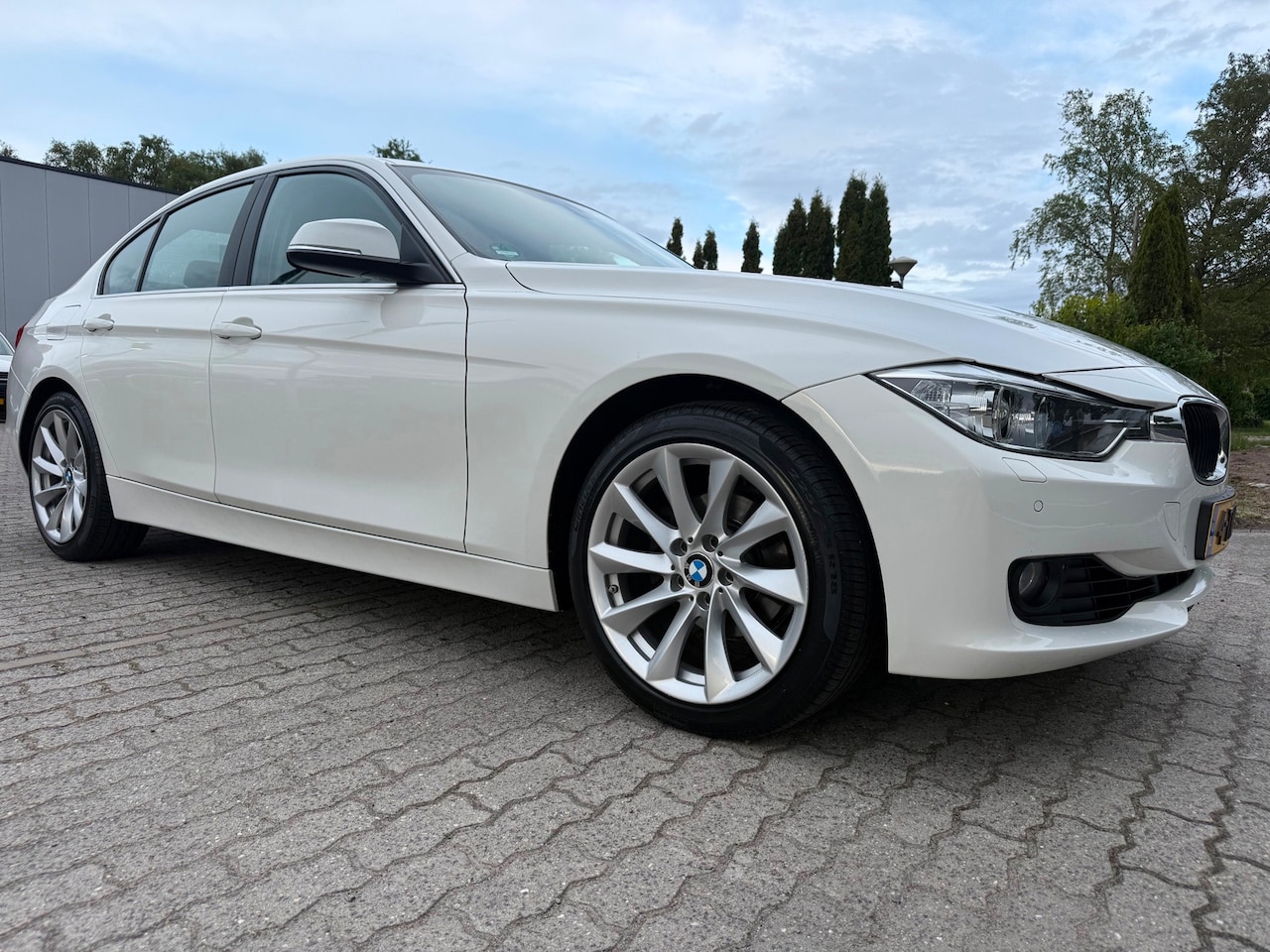 BMW 3-serie - 320i Executive 320i Executive - AutoWereld.nl