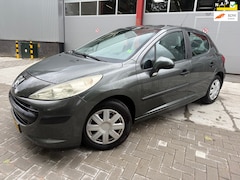 Peugeot 207 - 1.4-16V XR