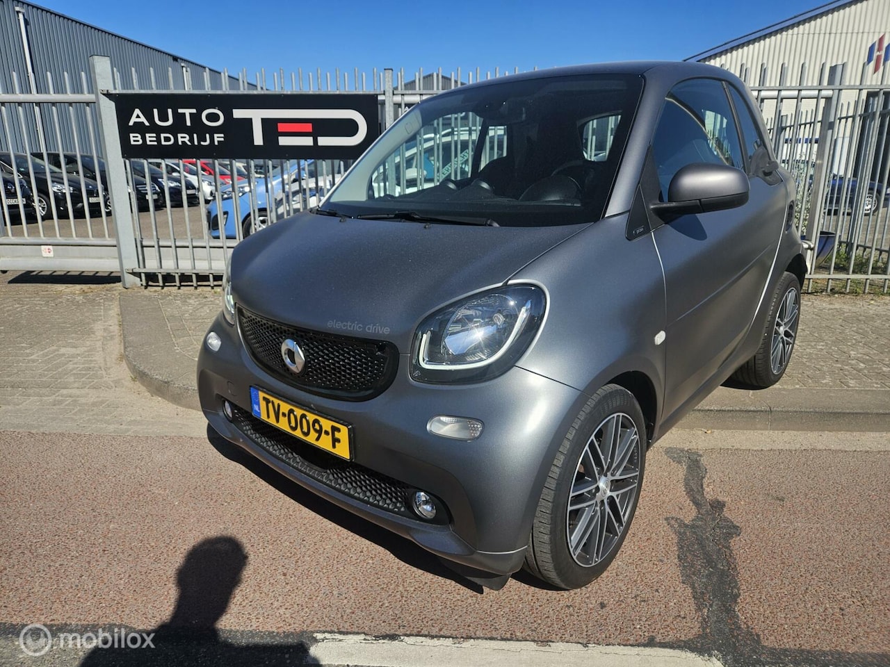 Smart Fortwo - electricdrive edition greenflash passion 18 kWh - AutoWereld.nl