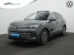 Volkswagen Tiguan - 1.5 eHybrid 204 pk Elegance | Panoramadak | Trekhaak | Head-up display | Adaptief onderste