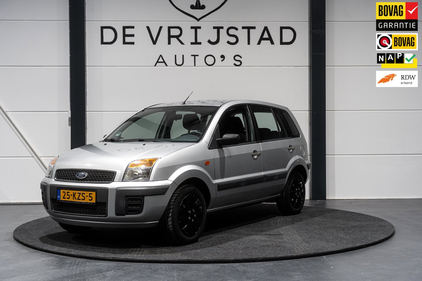 Ford Fusion - 1.4-16V Cool & Sound AIRCO NWE BANDEN RIJD HEEL GOED!! - AutoWereld.nl